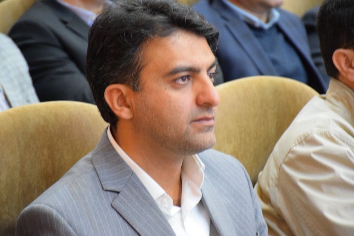 معین